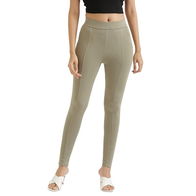 Women's Regular Fit & Stretchable High Rise Leggings with pockets