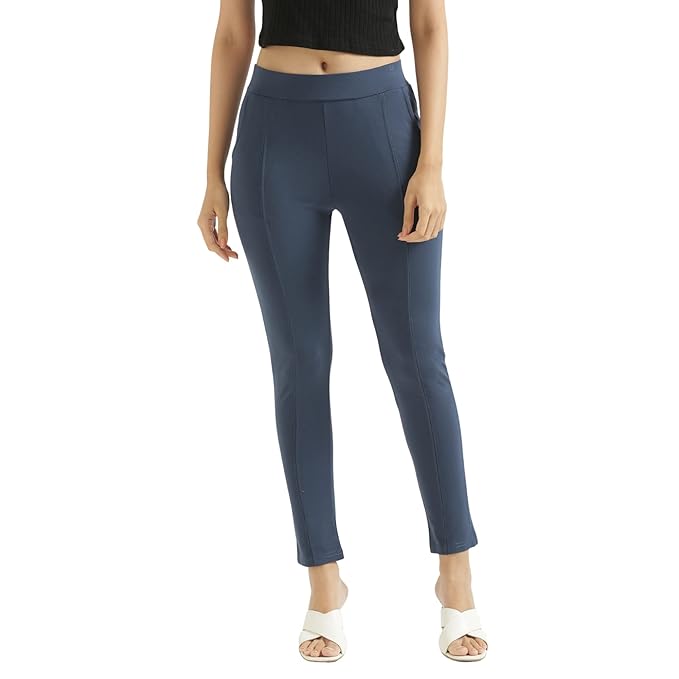 Women's Regular Fit & Stretchable High Rise Leggings with pockets